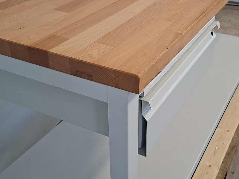 Fahrbare Werkbank Serie 8000